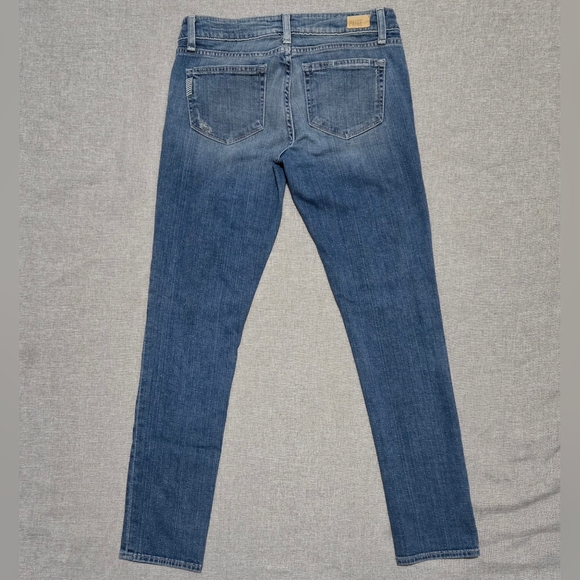 PAIGE Skyline Ankle Peg Medium Wash Slightly Distressed Jeans - Size 27 - Picture 6 of 14